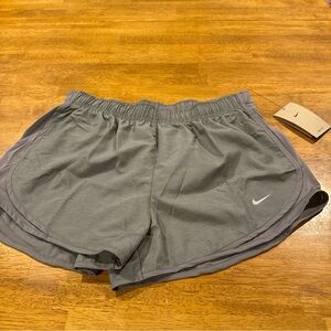 Women’s Nike Running Shorts Dri FIT Tempo Brief Lined Gray Large CU8890 067 New